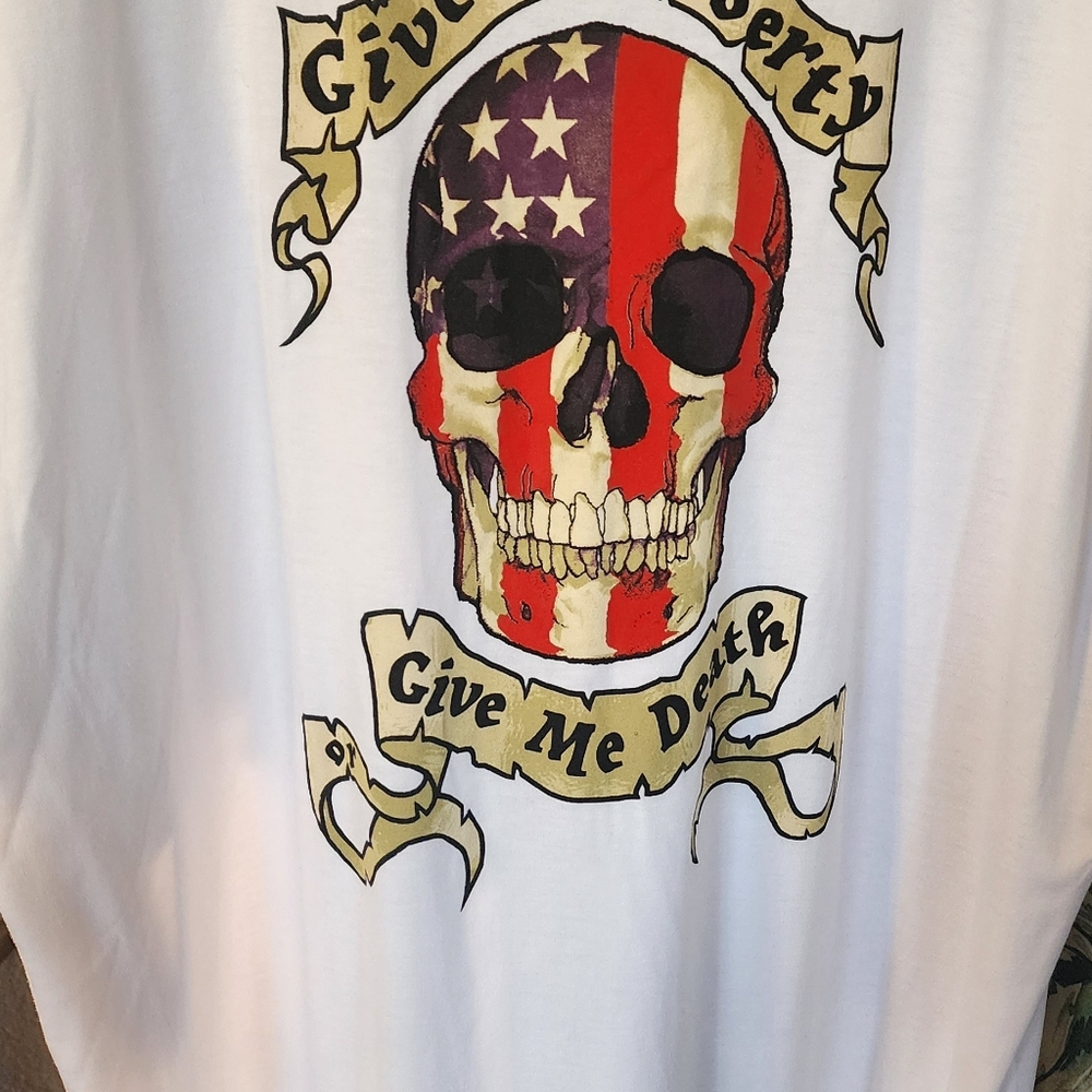 Lularoe GIVE ME LIBERTY GIVE ME DEATH Devin Adult XL White V Neck Shirt NEW!